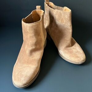 Lucky Brand Pelerton Boots